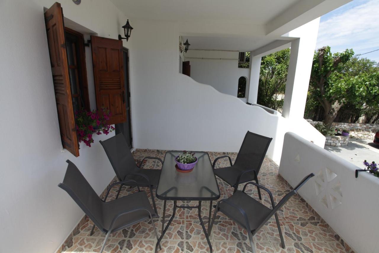 Athena'S Houses Skyros Exterior foto